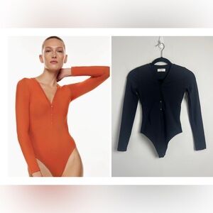 Aritzia Babaton Size XS Black Contour Henley V-Neck Long Sleeve Bodysuit Top